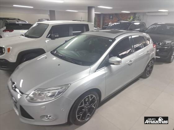 FORD FOCUS 2.0 TITANIUM 16V FLEX 4P POWERSHIFT FORD FOCUS 2.0 TITANIUM 16V FLEX 4P POWERSHIFT